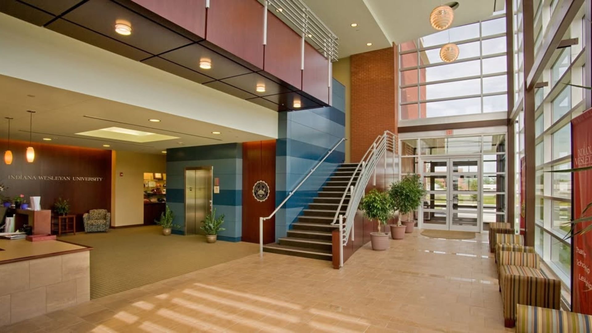 indiana wesleyan university indoor classroom